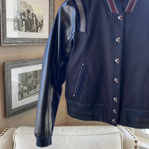 HIGH Tech Baseball Jacket with superb detailing Mint condition - Picture 5 of 13